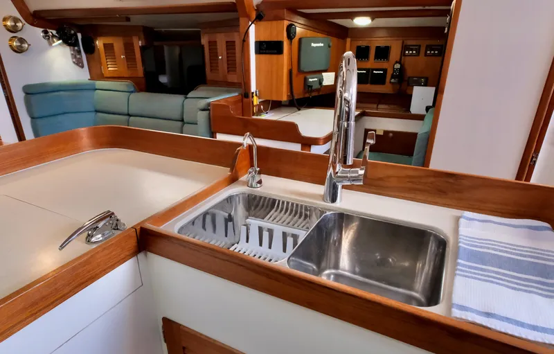 Sugar Yacht Photos Pics Galley Double SS Sink