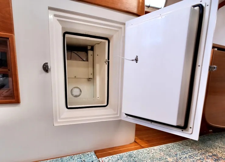 Sugar Yacht Photos Pics Fridge