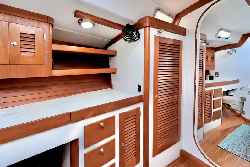 Sugar Yacht Photos Pics 