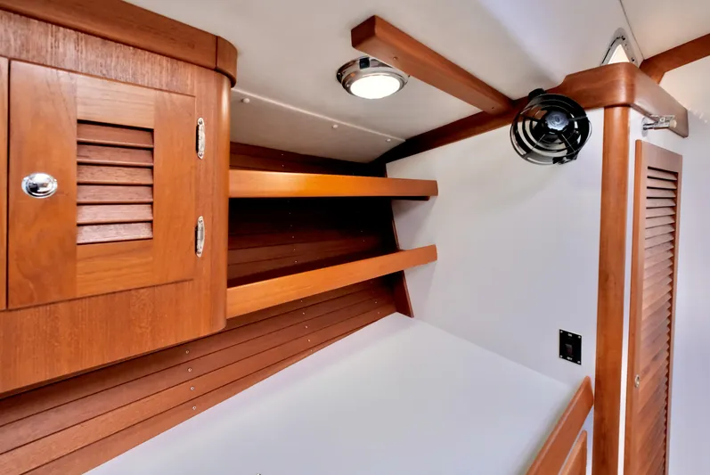 Sugar Yacht Photos Pics Pullman