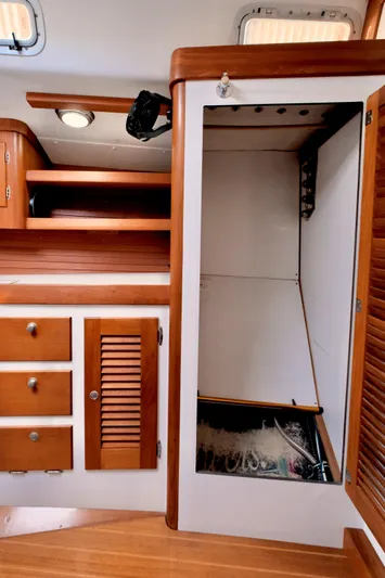 Sugar Yacht Photos Pics 