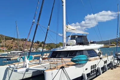 2015 Sunreef 60 Owner's Version