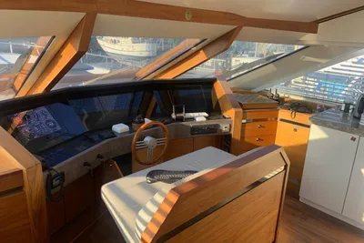 2010 Van der Heijden Superior 2400
