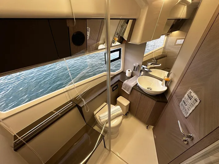 Grit Yacht Photos Pics 