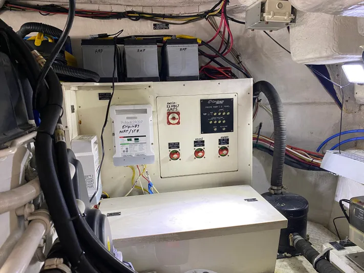 Off Line Yacht Photos Pics 