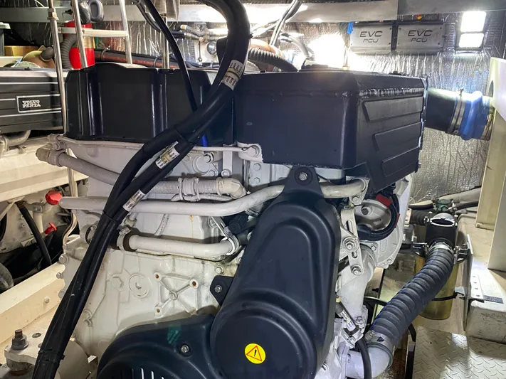 Off Line Yacht Photos Pics 