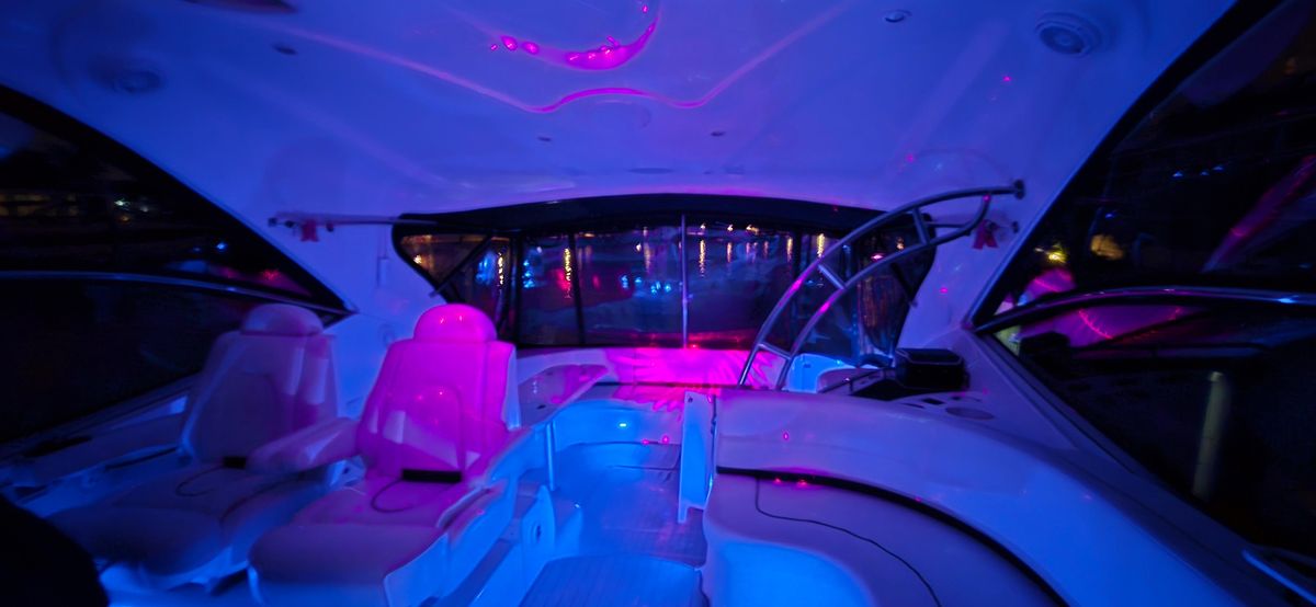 2006 Cruisers Yachts 52 