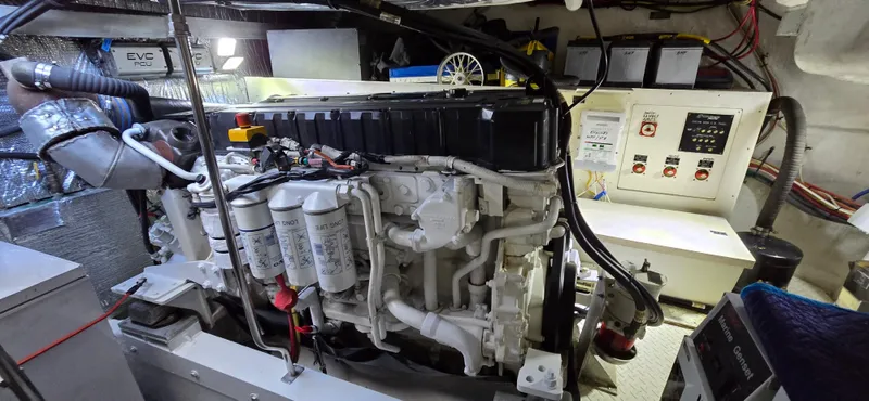 Off Line Yacht Photos Pics 