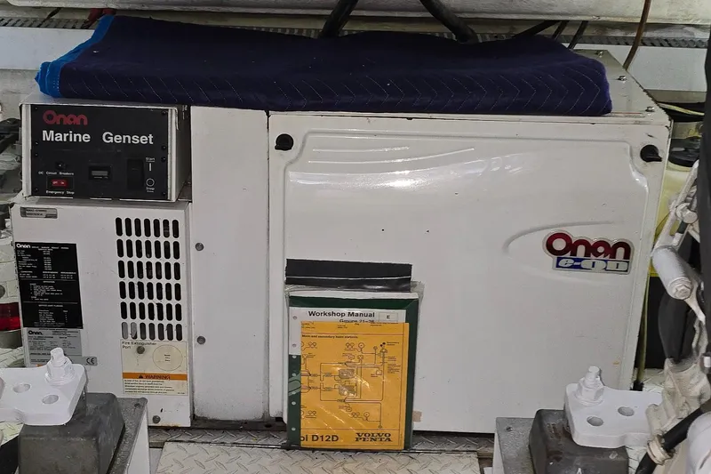 Off Line Yacht Photos Pics 