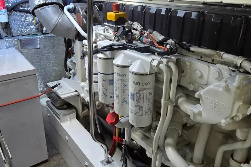 Off Line Yacht Photos Pics 