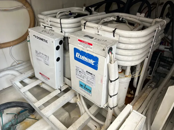 Linda Lee Yacht Photos Pics Carver 56 Voyager