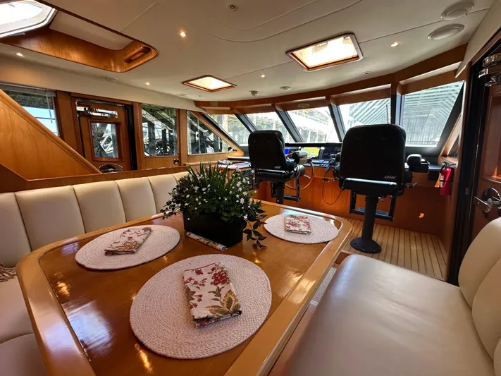 Safari Yacht Photos Pics 