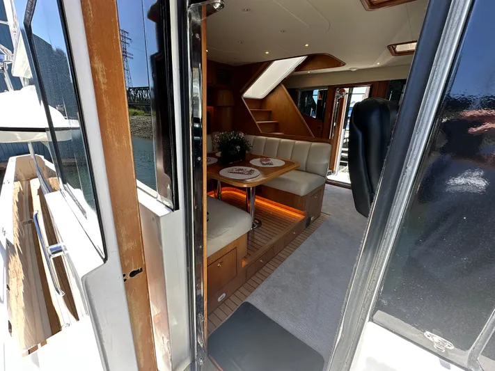 Safari Yacht Photos Pics 