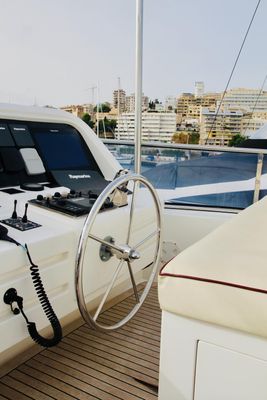 Yacht