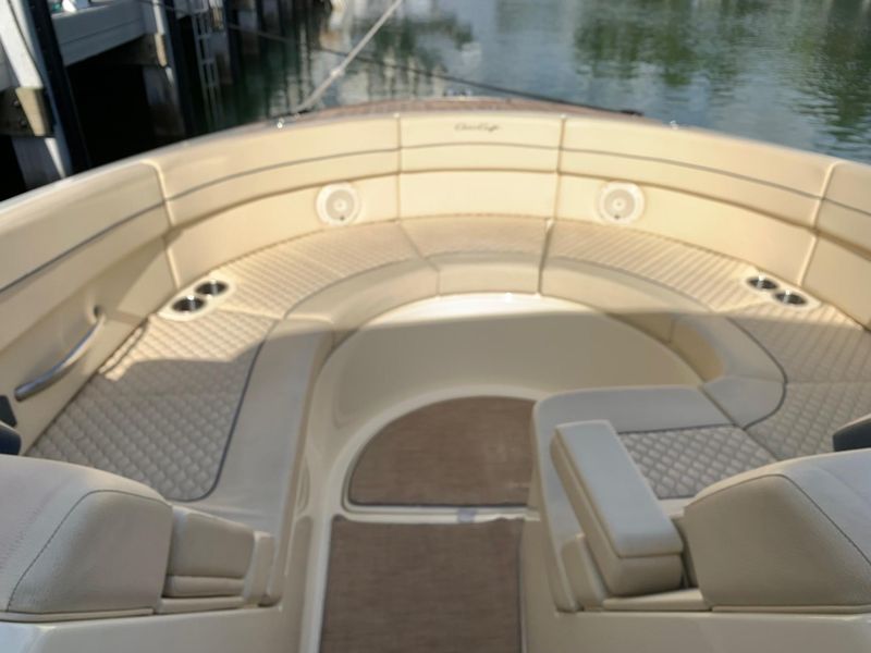 2019 Chris-Craft 35 Launch GT