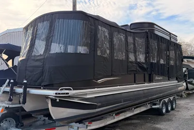 Premier 310 Boundary Waters Rev Top Deck