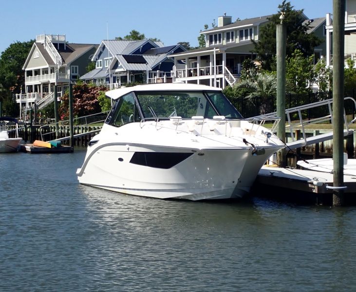 2021 Sea Ray 320 SUNDANCER COUPE OB