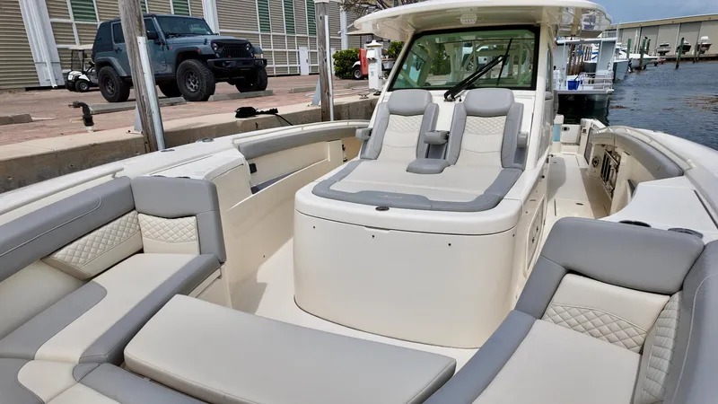 Dobby Yacht Photos Pics 