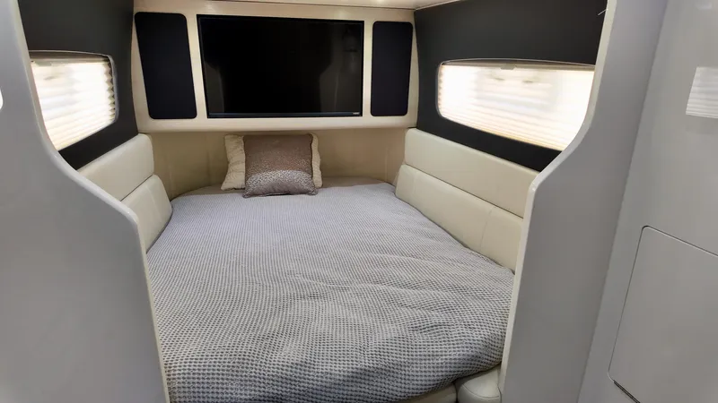 Dobby Yacht Photos Pics 