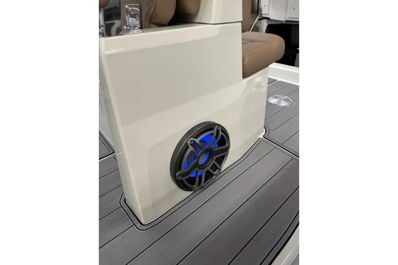  Yacht Photos Pics Brig Eagle 8 Sub Woofer