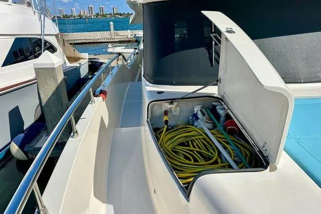 South Paws Yacht Photos Pics Outer Reef 62 SOUTH PAWS - Exterior Bow Storage