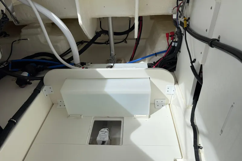  Yacht Photos Pics 2025 Sea Ray SDX 270 Outboard engine compartment with wiring and components.