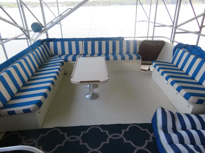 Rive' Gauche Yacht Photos Pics 