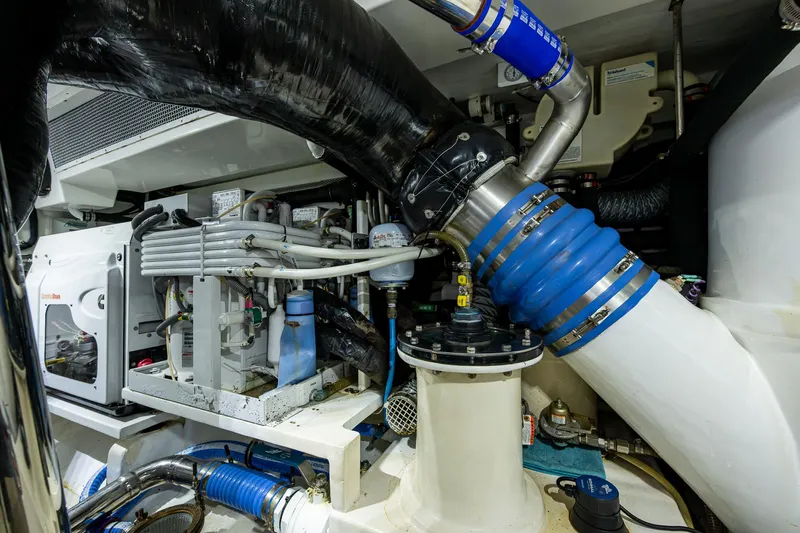 Diane Lynn Yacht Photos Pics 