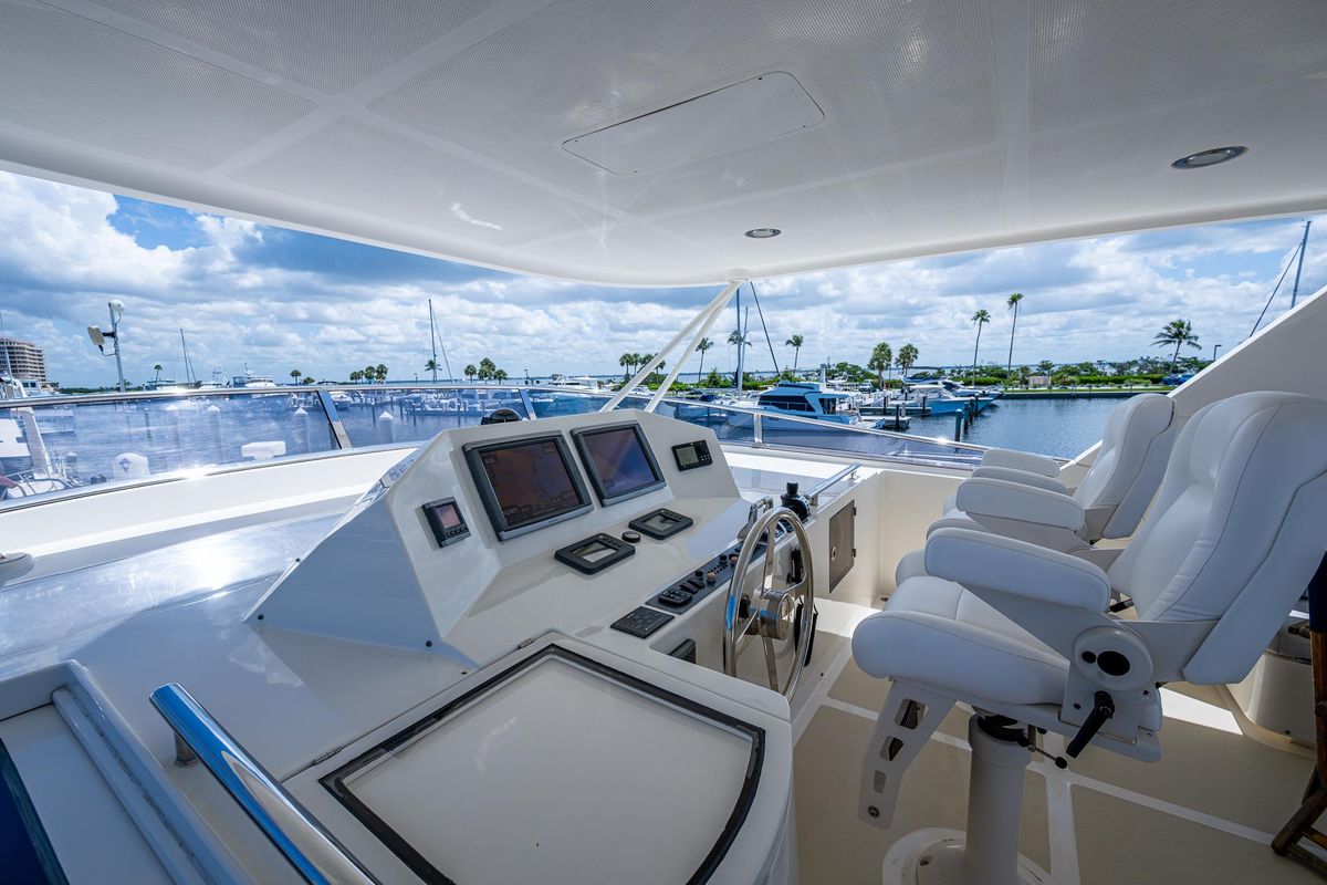 2012 Marlow 61 