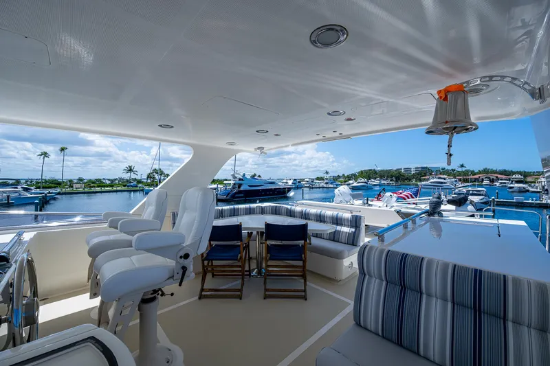 Diane Lynn Yacht Photos Pics 