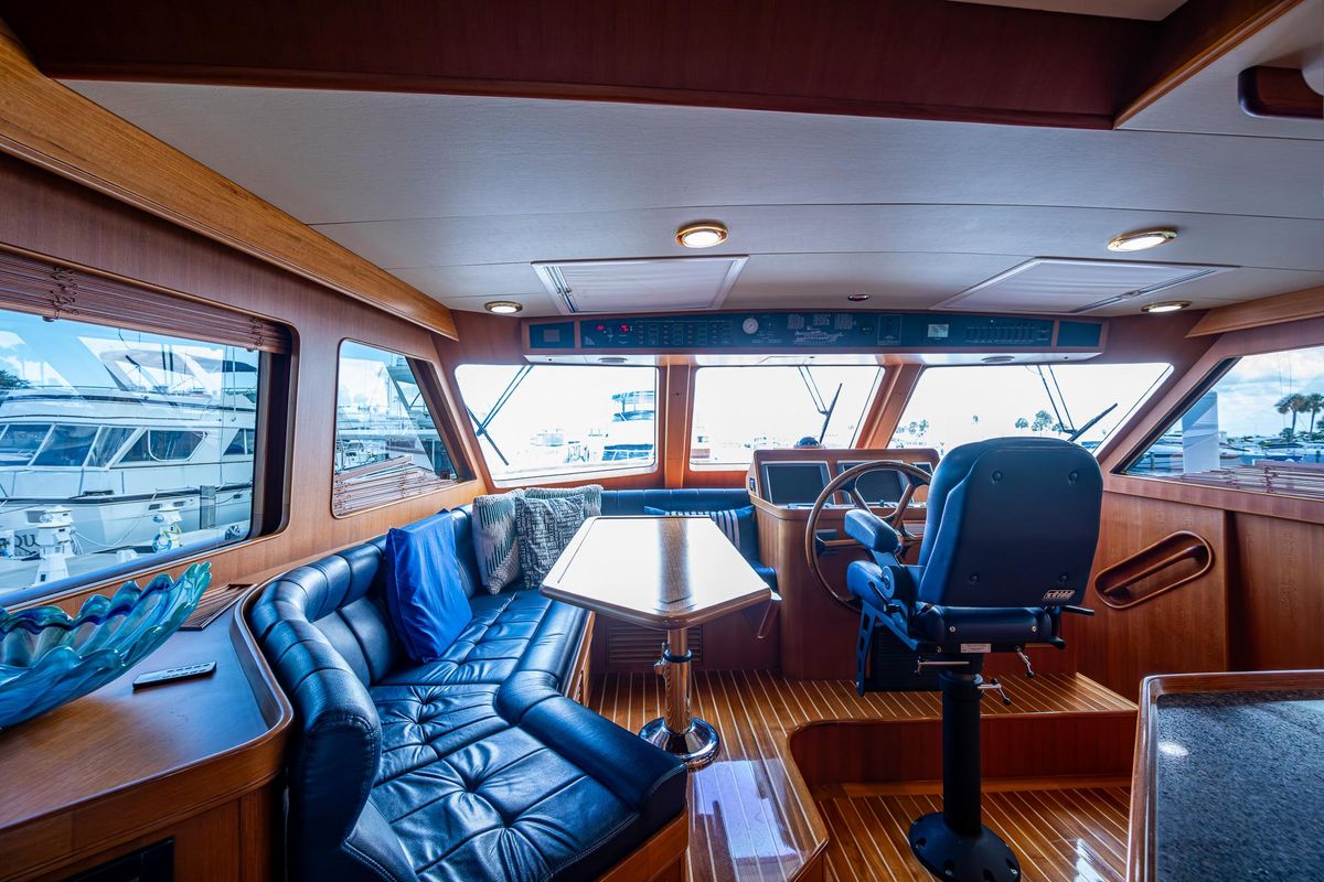 2012 Marlow 61 
