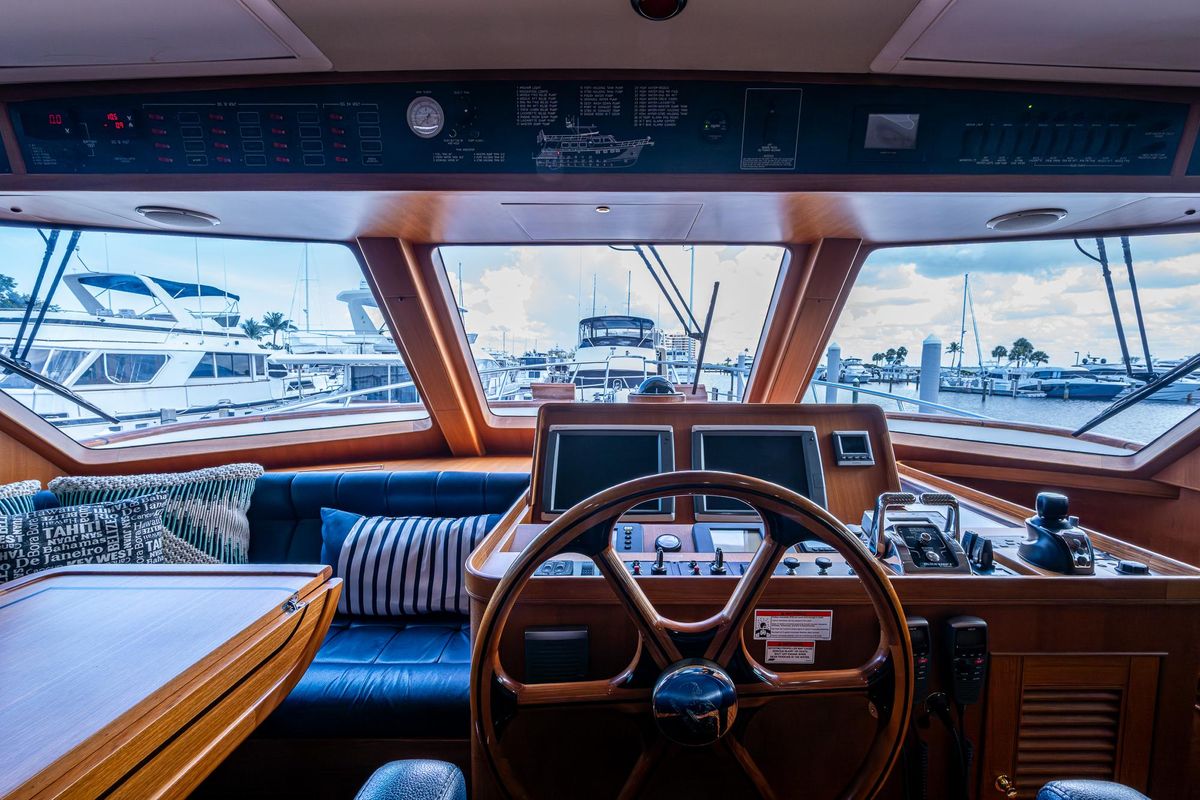 2012 Marlow 61 