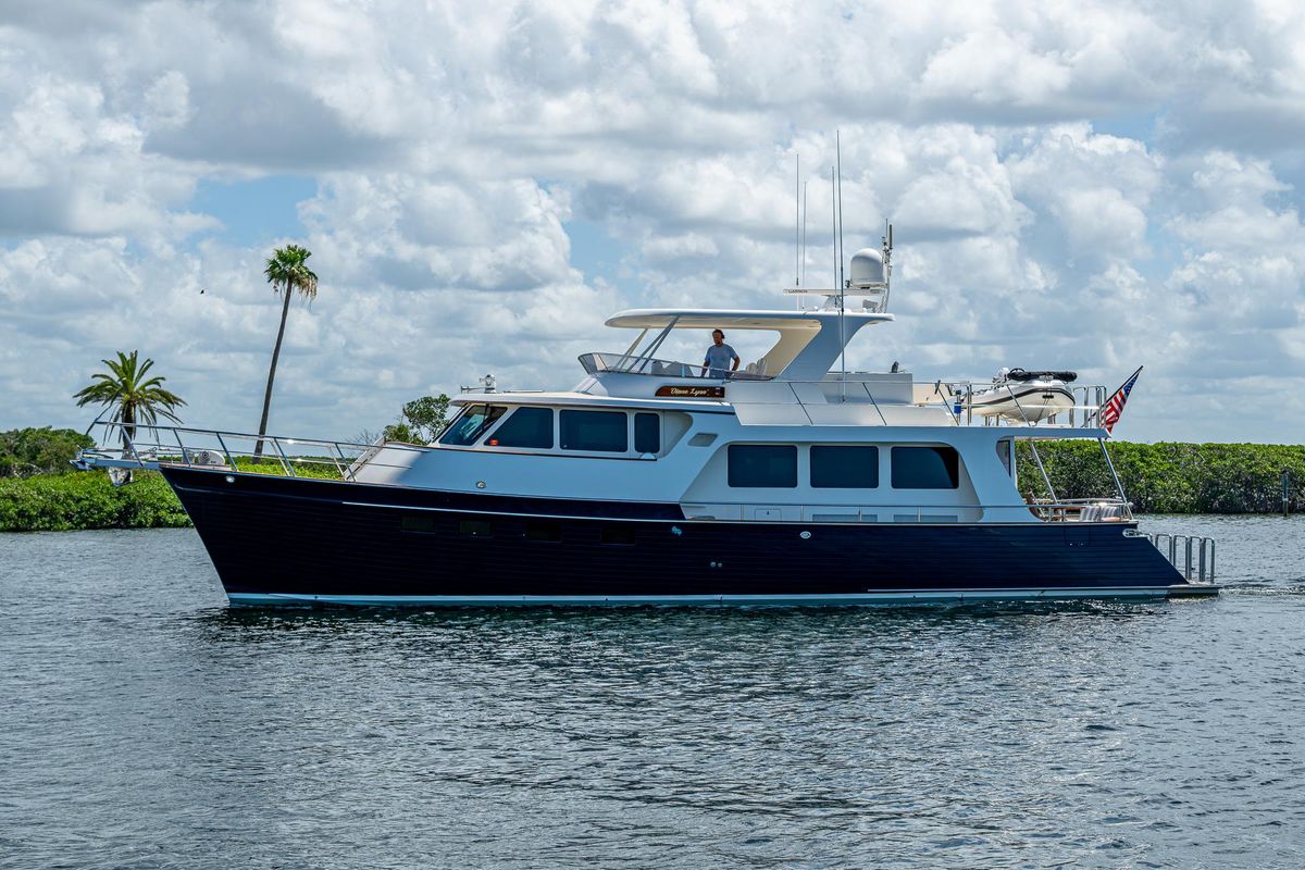 2012 Marlow 61 