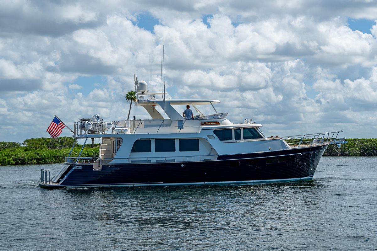 2012 Marlow 61 