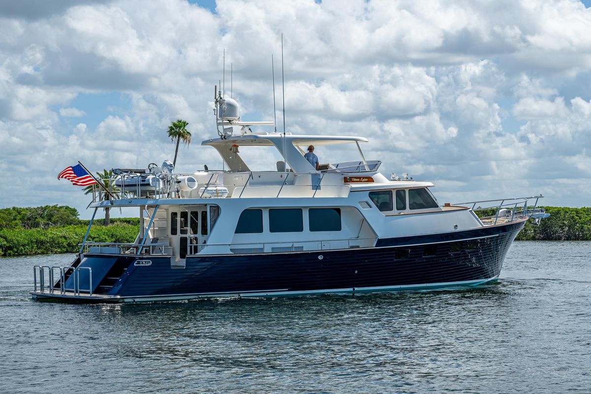 2012 Marlow 61 