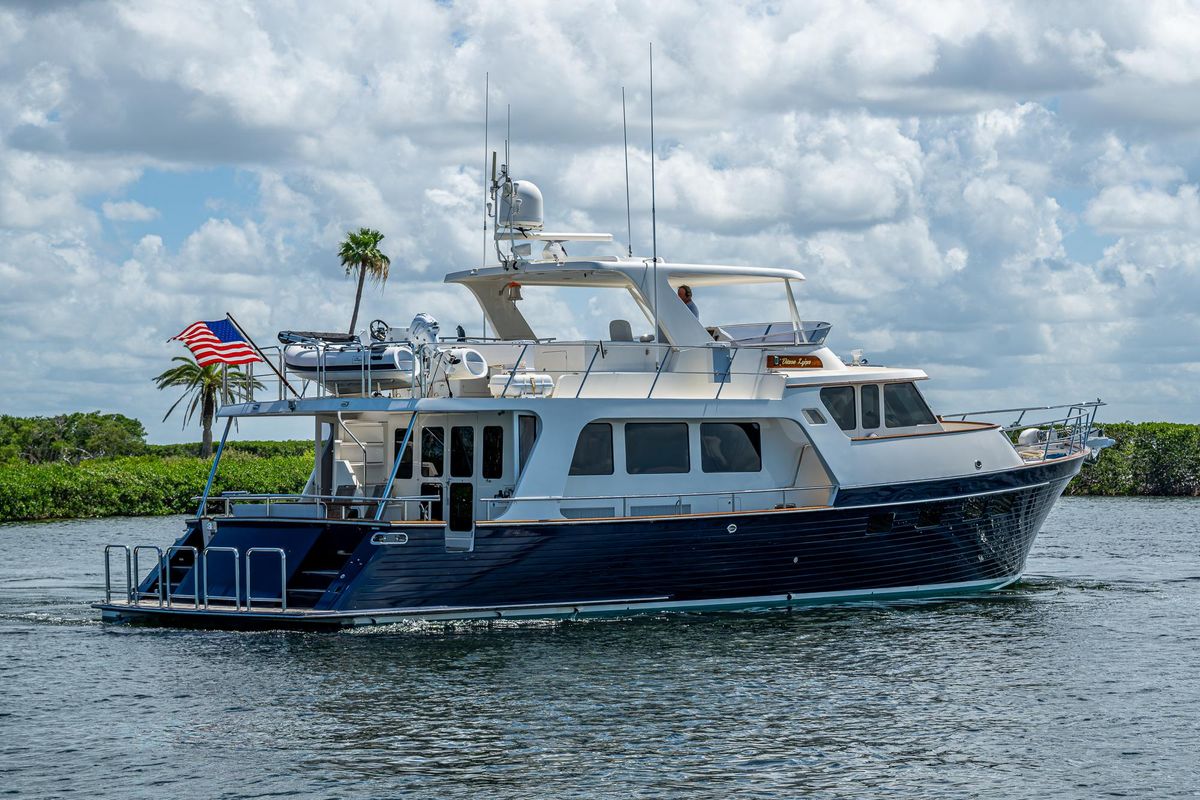 2012 Marlow 61 
