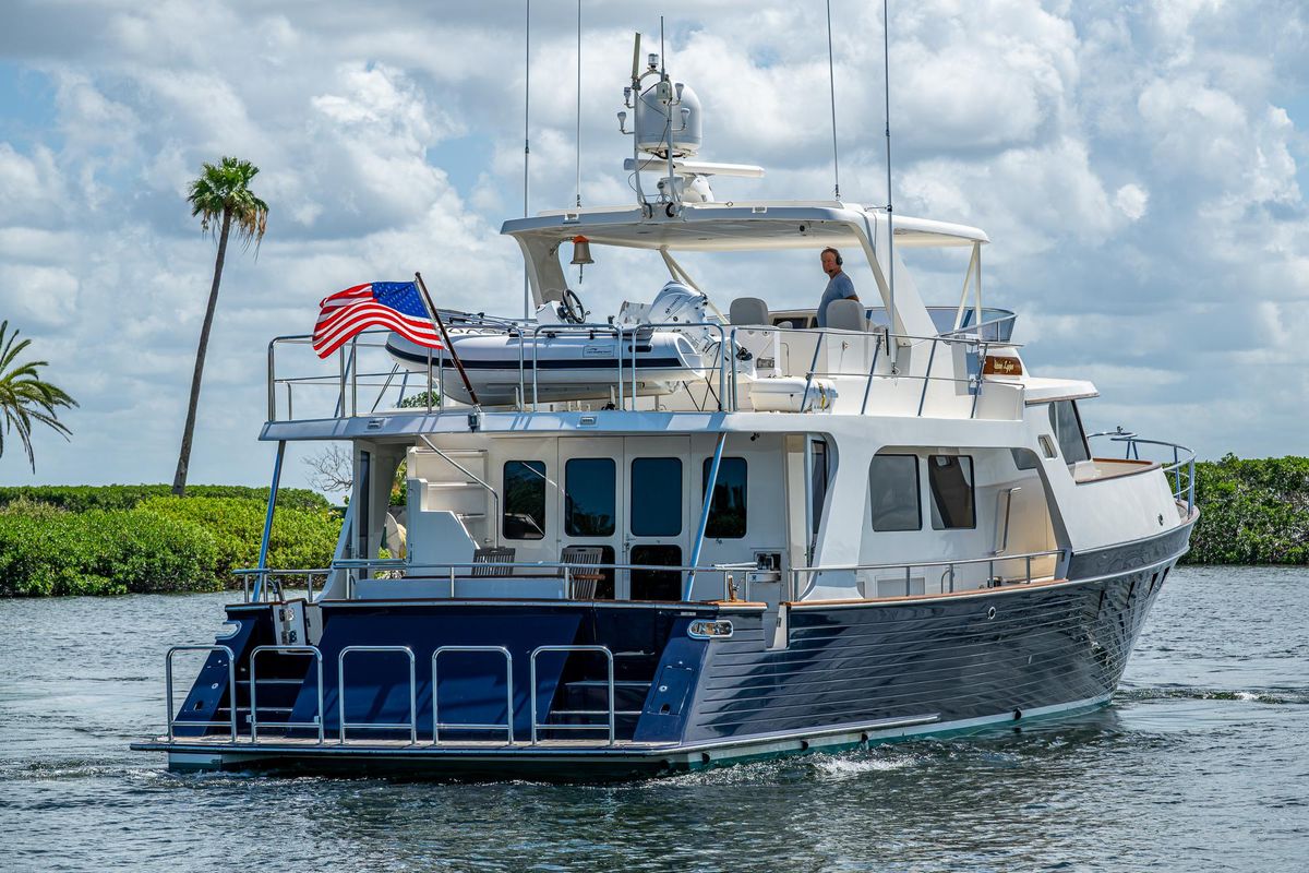 2012 Marlow 61 