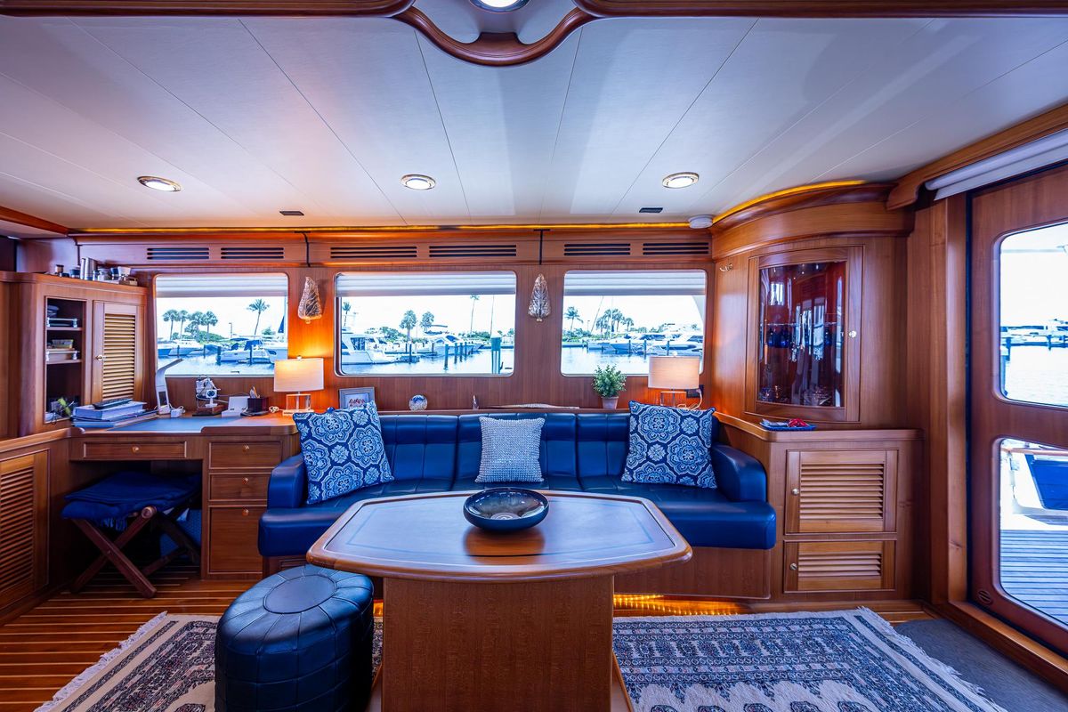 2012 Marlow 61 