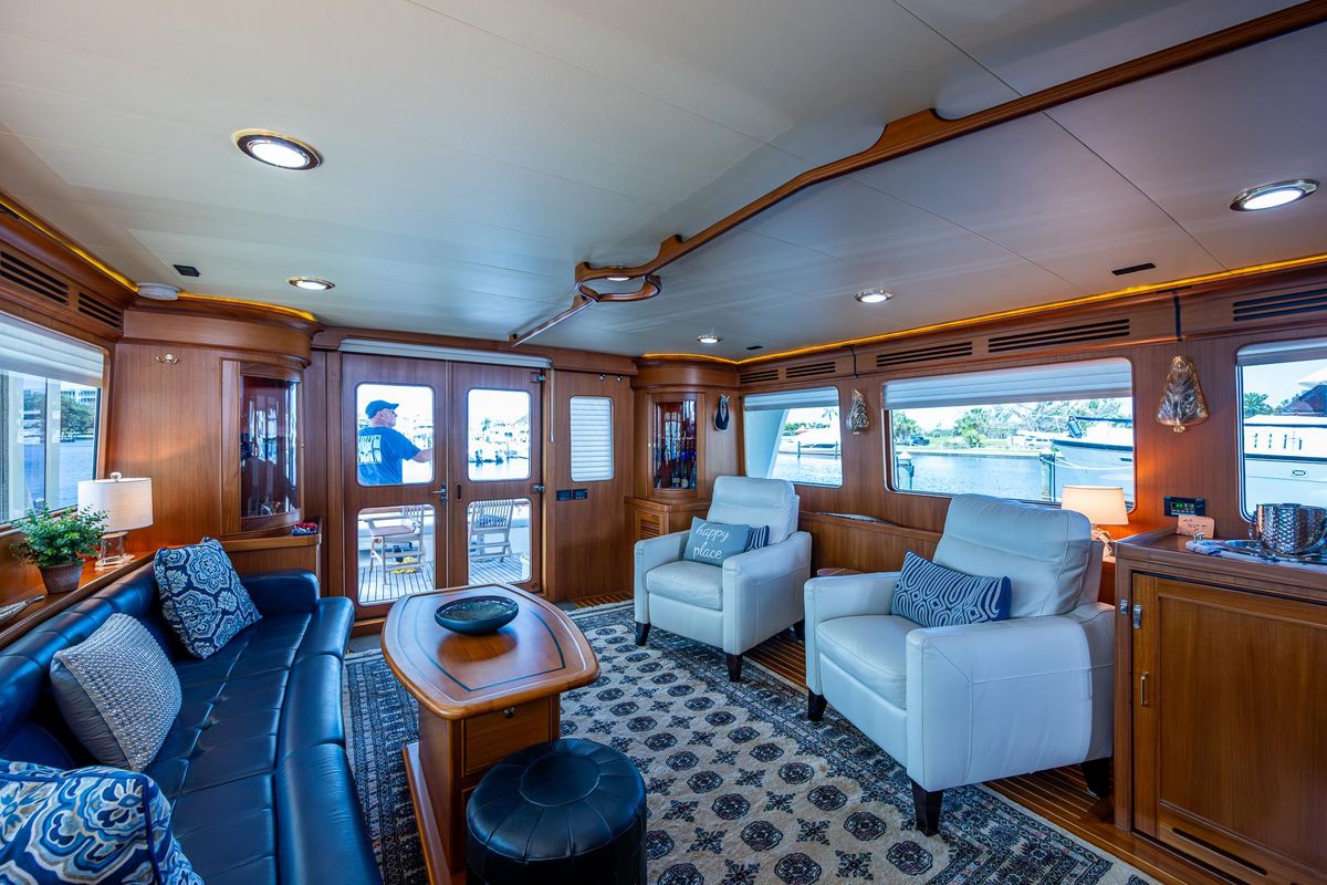 2012 Marlow 61 