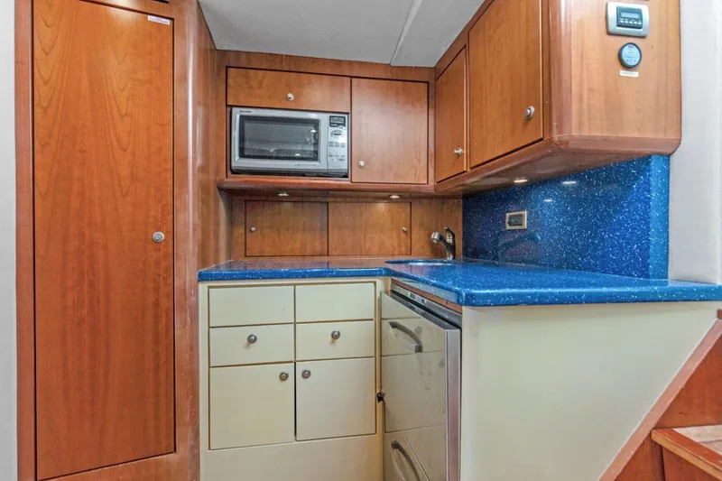 Bobo Yacht Photos Pics 