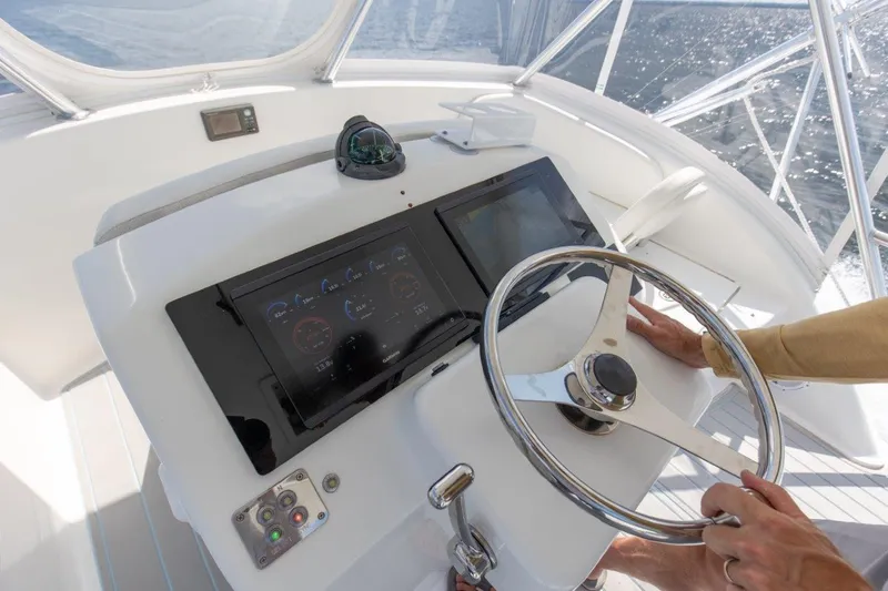 Bobo Yacht Photos Pics 