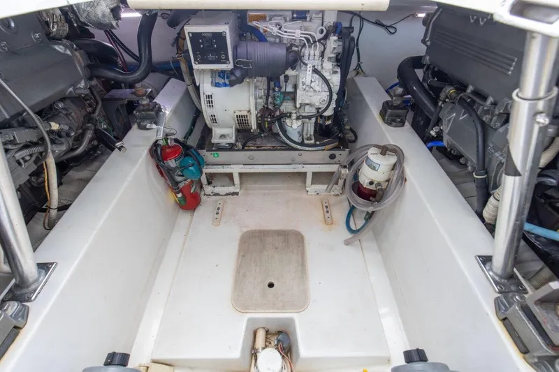 Bobo Yacht Photos Pics 