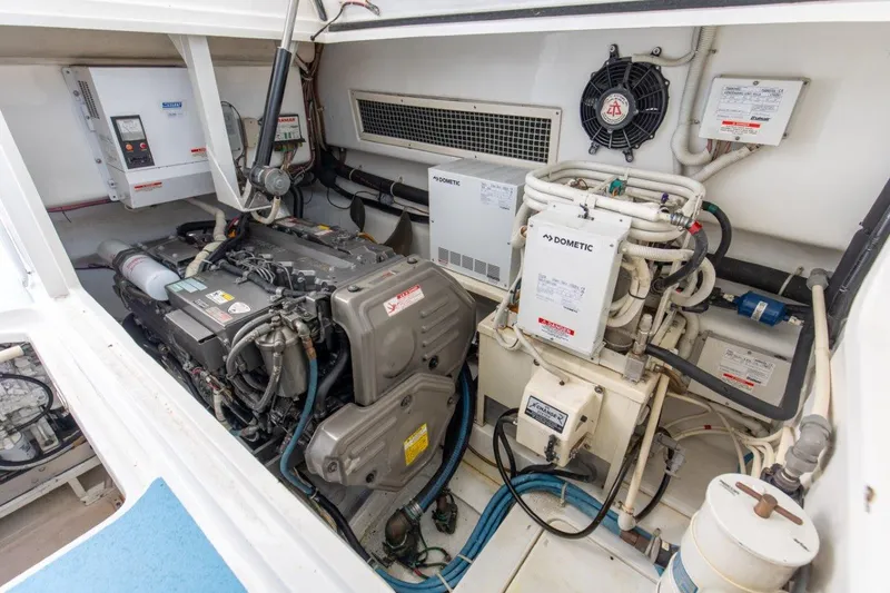 Bobo Yacht Photos Pics 