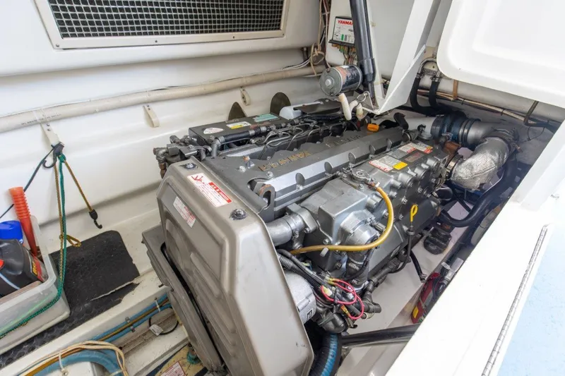 Bobo Yacht Photos Pics 