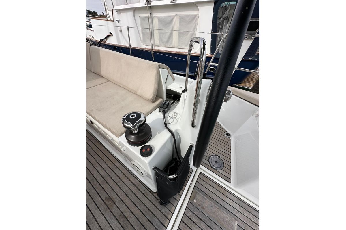 2019 Jeanneau 44 