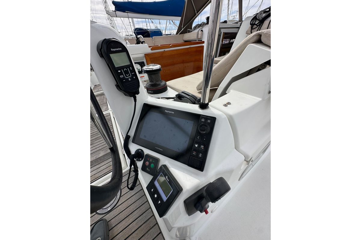2019 Jeanneau 44 