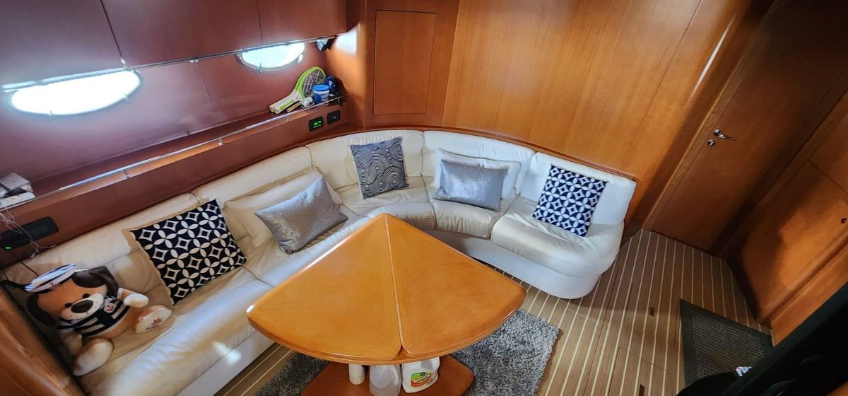 2007 Uniesse 54 