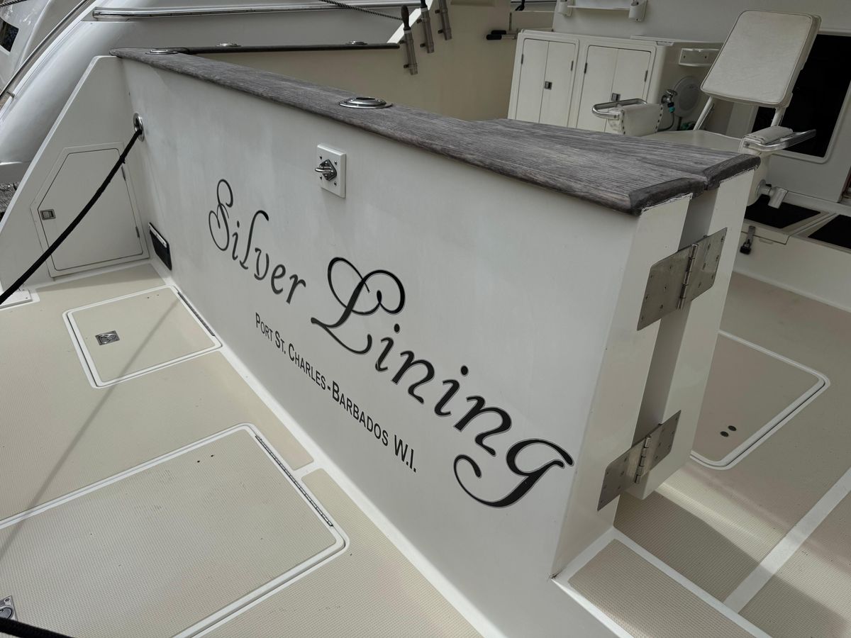 2001 Offshore Yachts 54 
