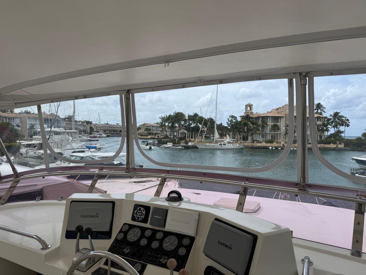 2001 Offshore Yachts 54 