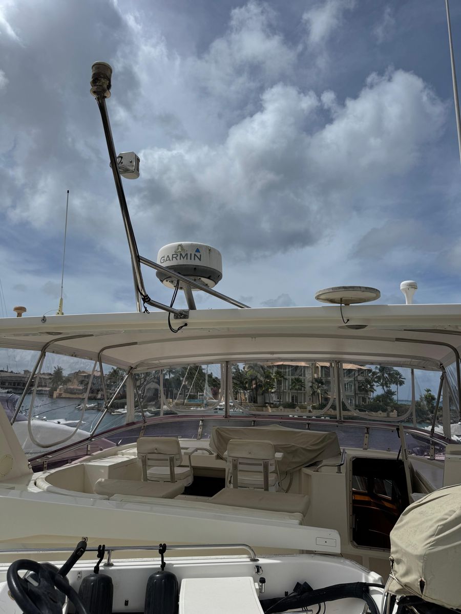 2001 Offshore Yachts 54 